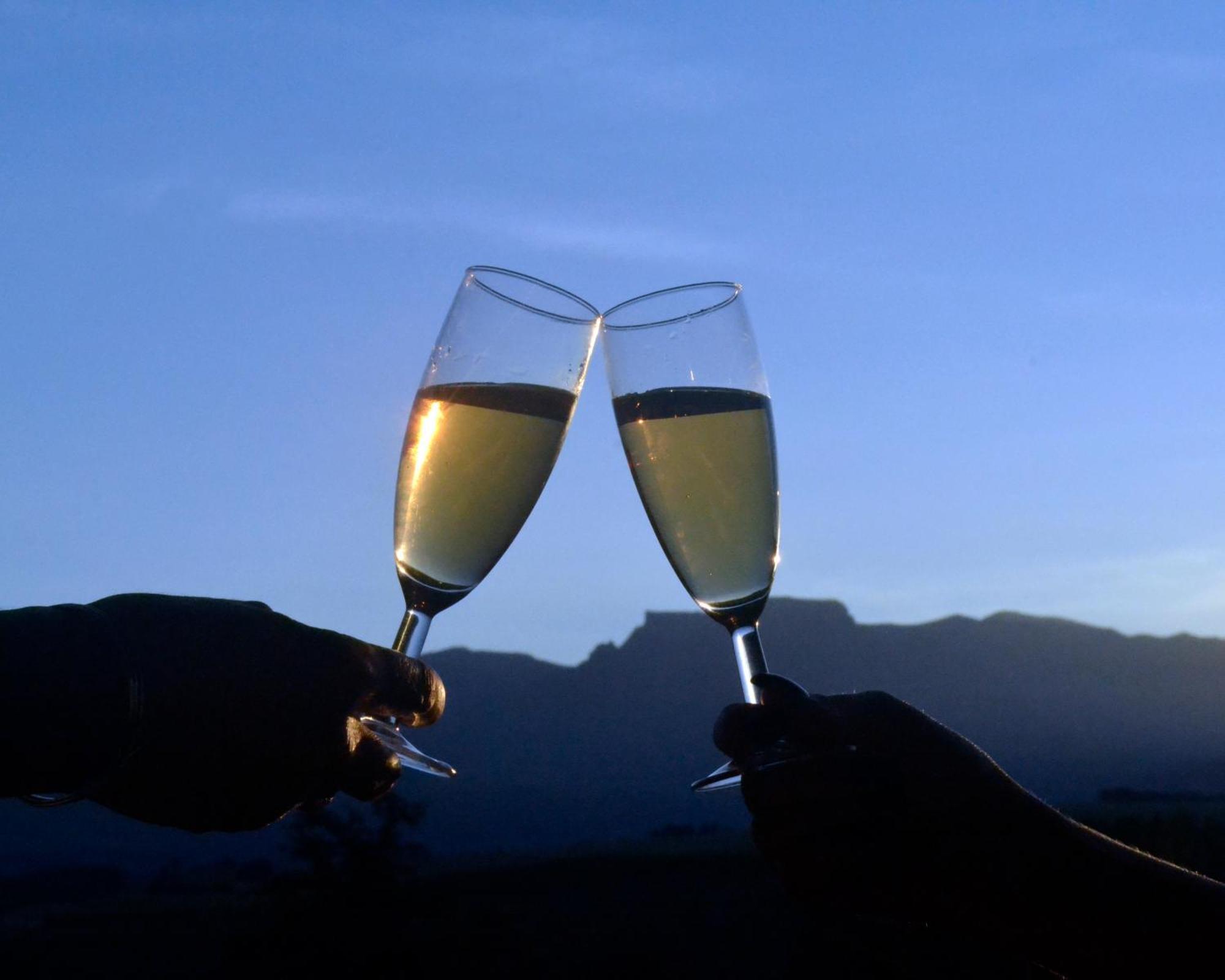 Champagne Valley The Nest Drakensberg Mountain Resort Hotel מראה חיצוני תמונה