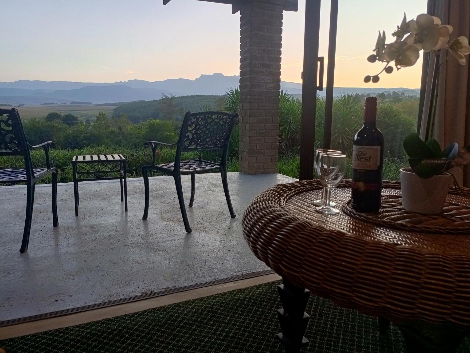 Champagne Valley The Nest Drakensberg Mountain Resort Hotel מראה חיצוני תמונה